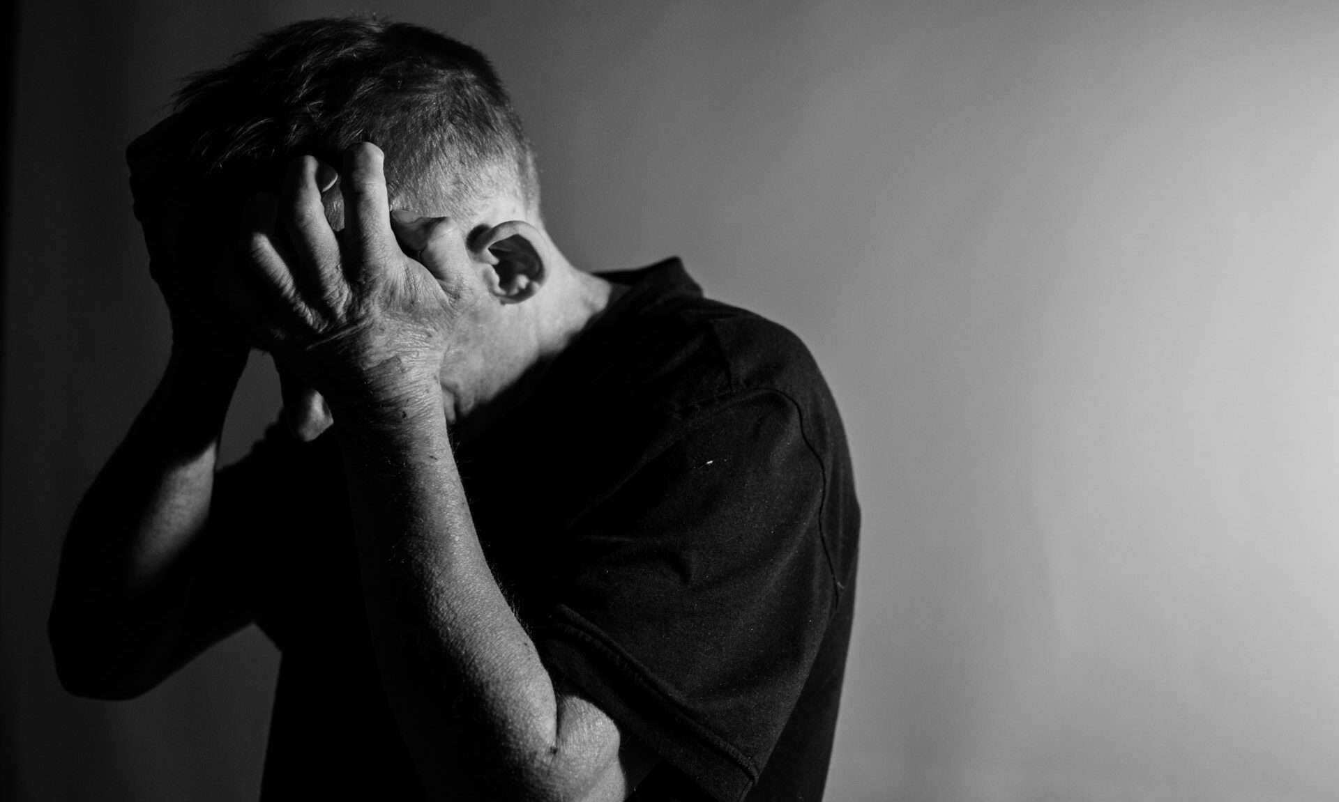 cropped-depression-2912404-2.jpg